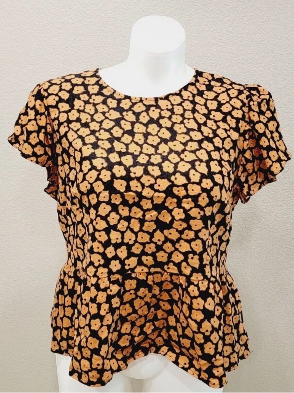 Who What Wear Black Top with Tan Floral Print